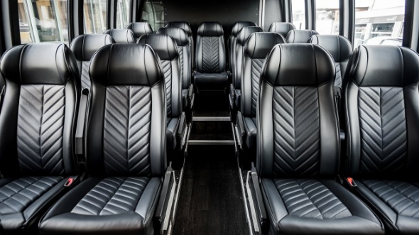 15 passenger minibus rental altamonte springs