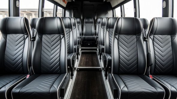 18 passenger minibus rental altamonte springs