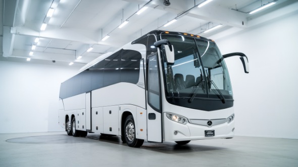 altamonte springs 56 passenger charter bus